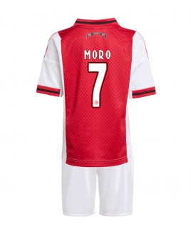 Günstige Ajax Raul Moro #7 Heimtrikotsatz Kinder 2025-26 Kurzarm (+ Kurze Hosen)